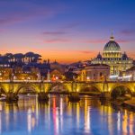 ウンベルト1世橋から見る夕暮れのローマの町
