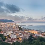 サレルノの町並み　イタリアの風景